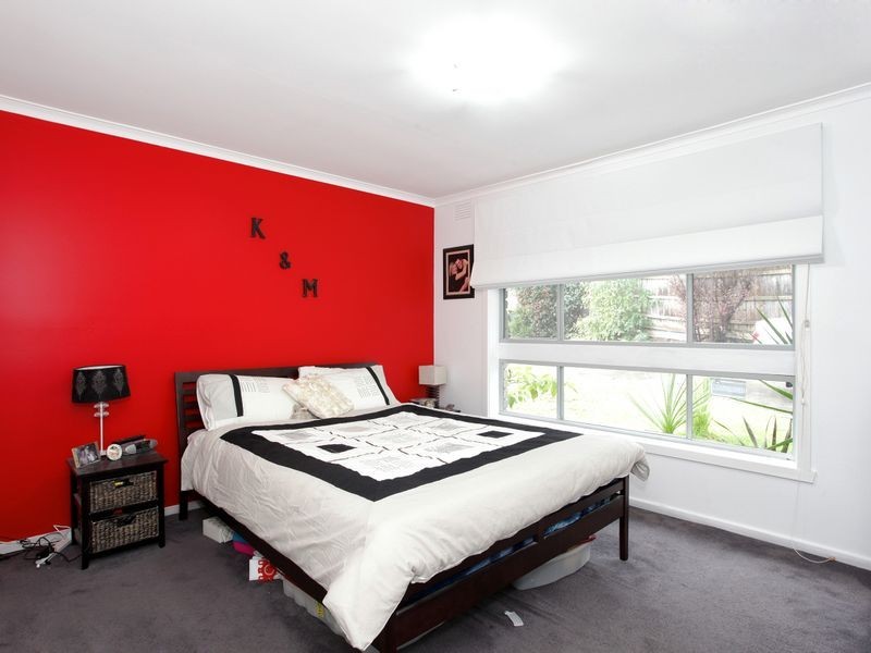 1/10 Clematis Avenue, Ferntree Gully VIC 3156