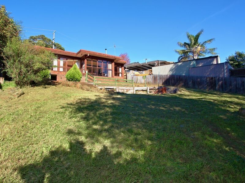 32 Blackwood Park Road, Ferntree Gully VIC 3156