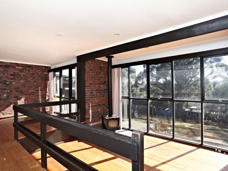 32 Blackwood Park Road, Ferntree Gully VIC 3156