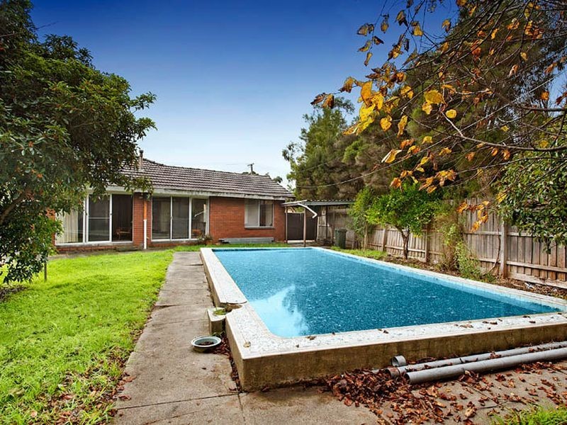 42 Ruby Street, Burwood East VIC 3151