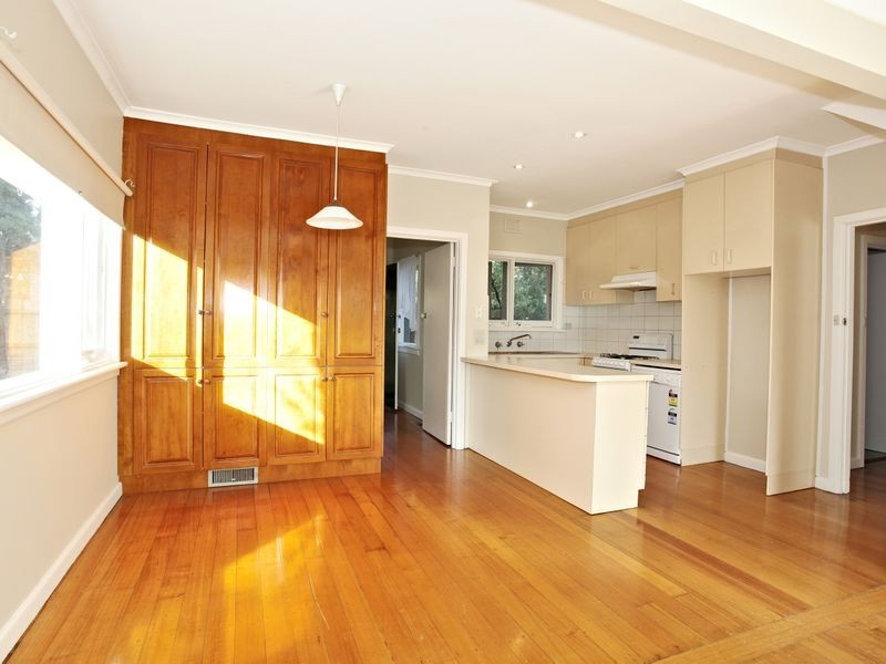 19 Quentin Street, Forest Hill VIC 3131