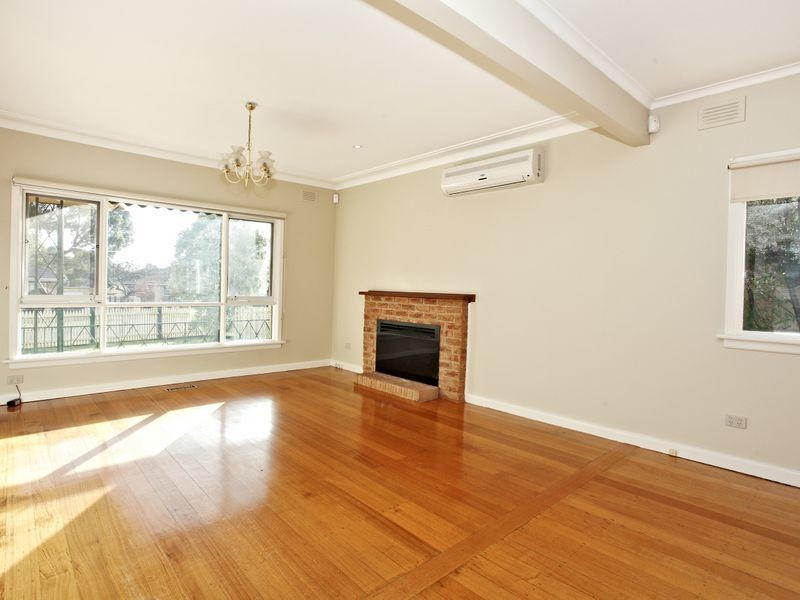 19 Quentin Street, Forest Hill VIC 3131