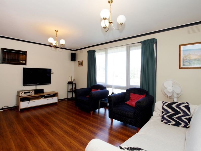 59 Begonia Avenue, Bayswater VIC 3153