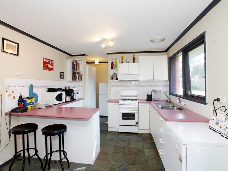 59 Begonia Avenue, Bayswater VIC 3153