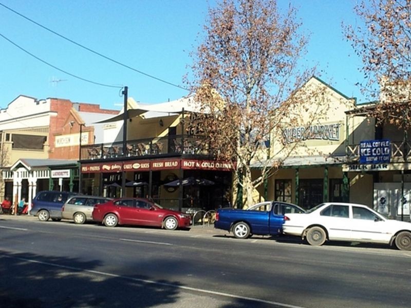 17 Stevenson Street, Murchison VIC 3610