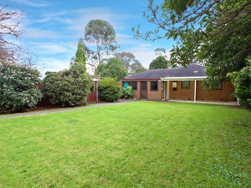 26 Cornhill Street, Ferntree Gully VIC 3156