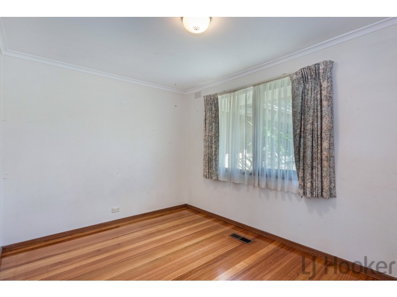 10 Cedar Crescent, Boronia VIC 3155