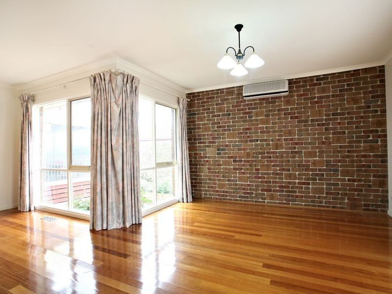 6 Chloe Close, Kilsyth VIC 3137