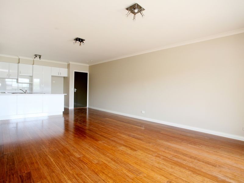 9/13 King Street, Bayswater VIC 3153