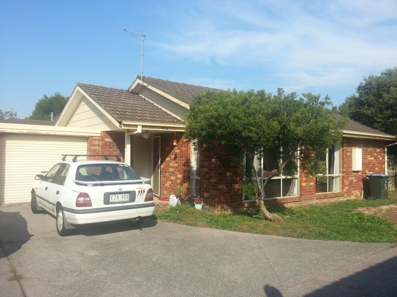 1/2 Bluegum Court, Narre Warren VIC 3805