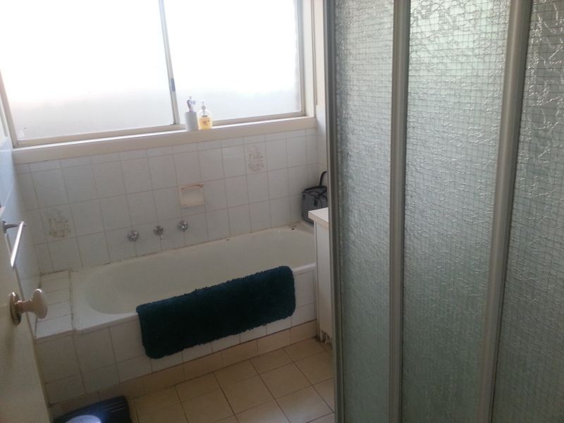 1/2 Bluegum Court, Narre Warren VIC 3805