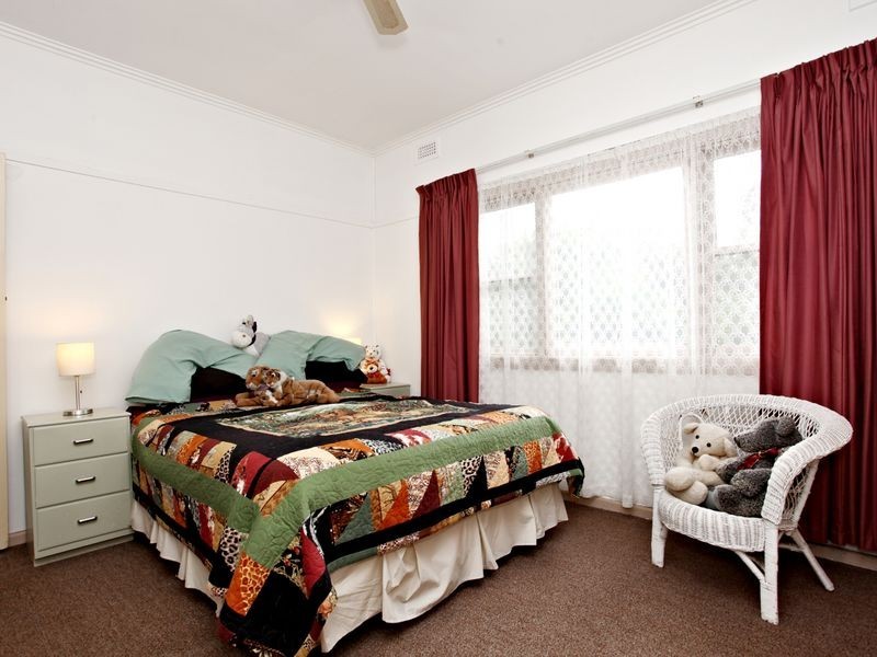 12 Wilson Street, Ferntree Gully VIC 3156