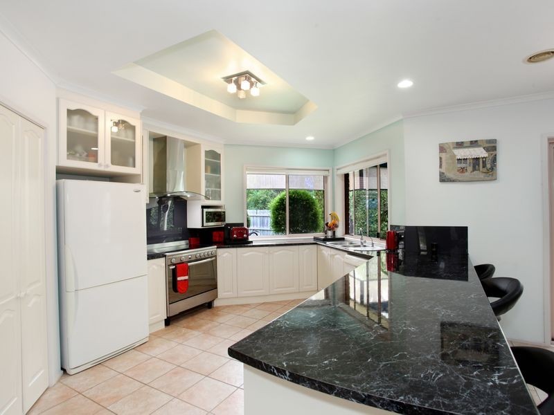 18 Teofilo Drive, Lysterfield VIC 3156