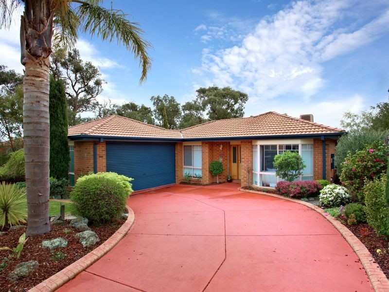 18 Teofilo Drive, Lysterfield VIC 3156