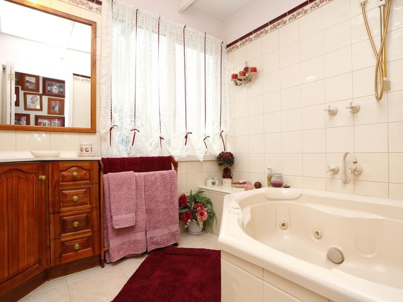 45 Hilda Avenue, Boronia VIC 3155