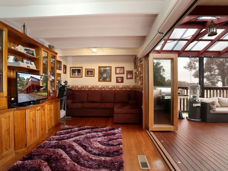 45 Hilda Avenue, Boronia VIC 3155