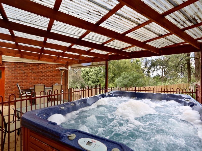 45 Hilda Avenue, Boronia VIC 3155