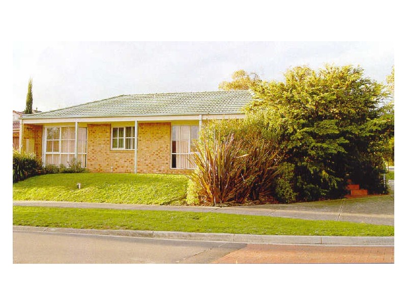 23 Blossom Grove, Knoxfield VIC 3180