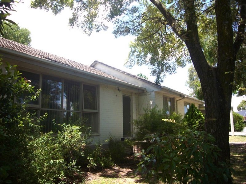 5 Falconer Road, Boronia VIC 3155