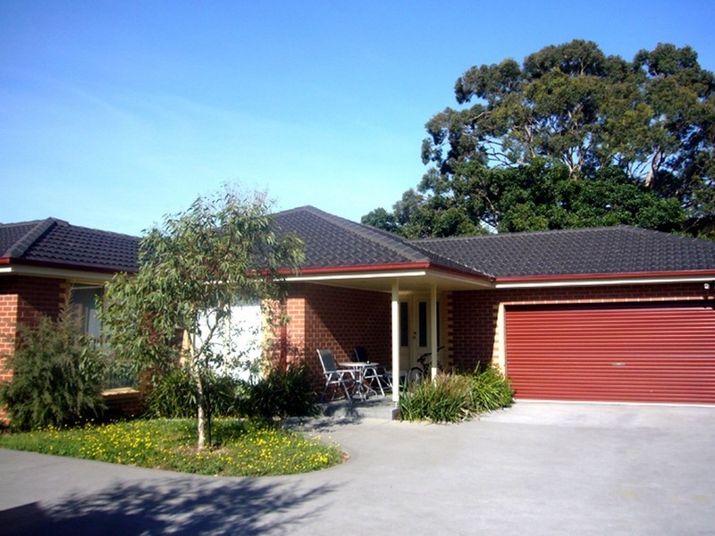 2/51 Austin Street, Ferntree Gully VIC 3156