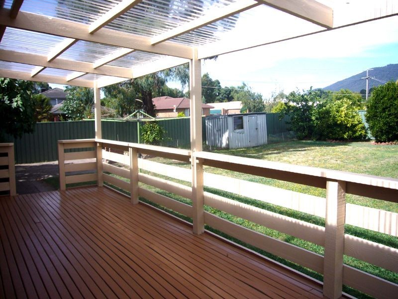 1 Watermoore Avenue, Kilsyth VIC 3137