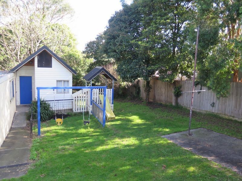 4 Benbow Crescent, Boronia VIC 3155