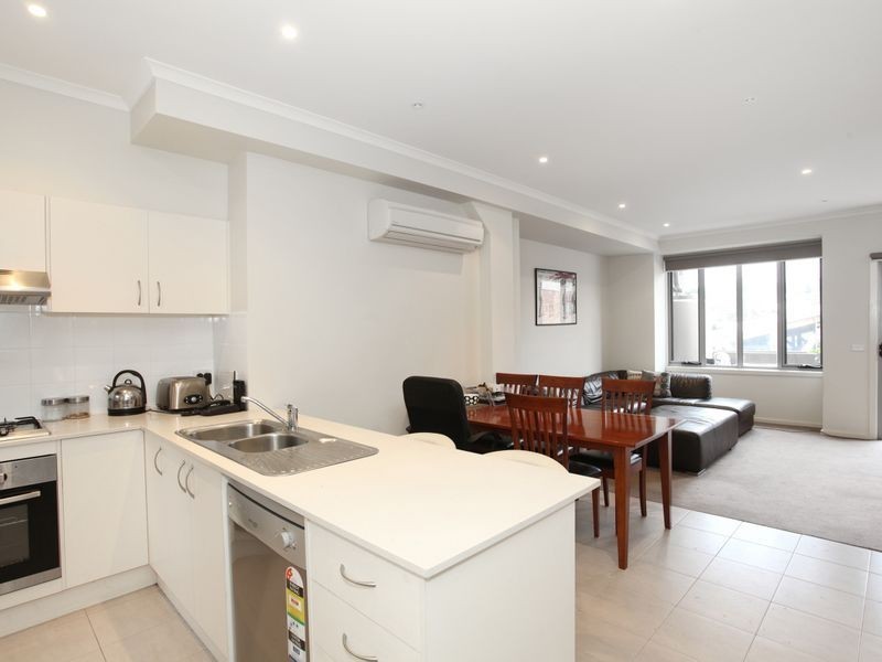 4/6 Orchid Avenue, Boronia VIC 3155