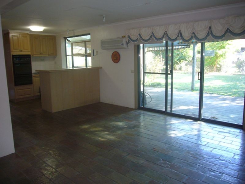 43 Watersedge Close, Knoxfield VIC 3180