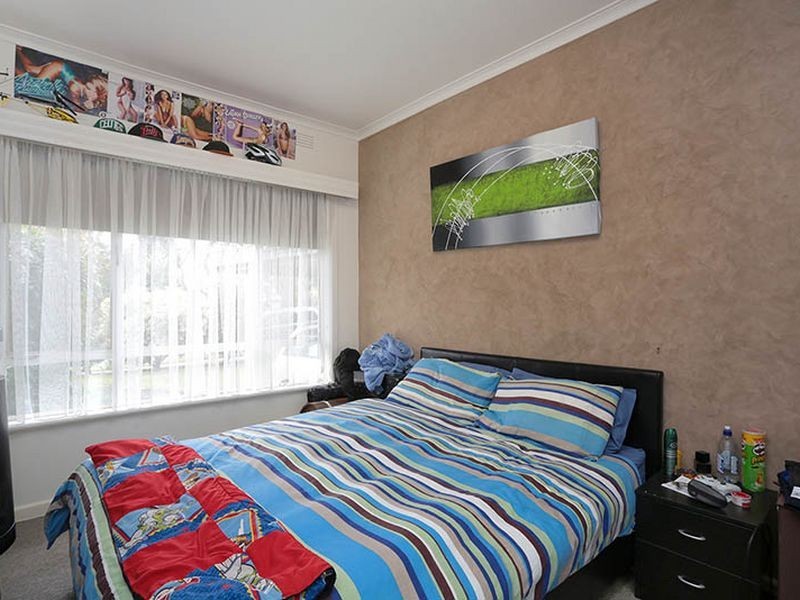 31 Pine Crescent, Boronia VIC 3155