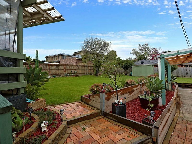 31 Pine Crescent, Boronia VIC 3155
