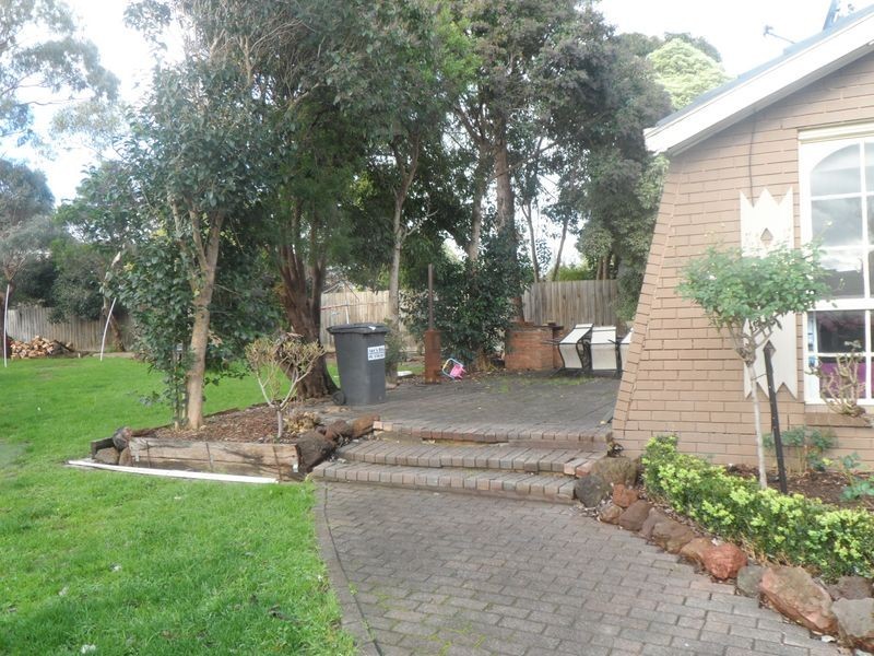 5 Sullivan Court, Wantirna VIC 3152