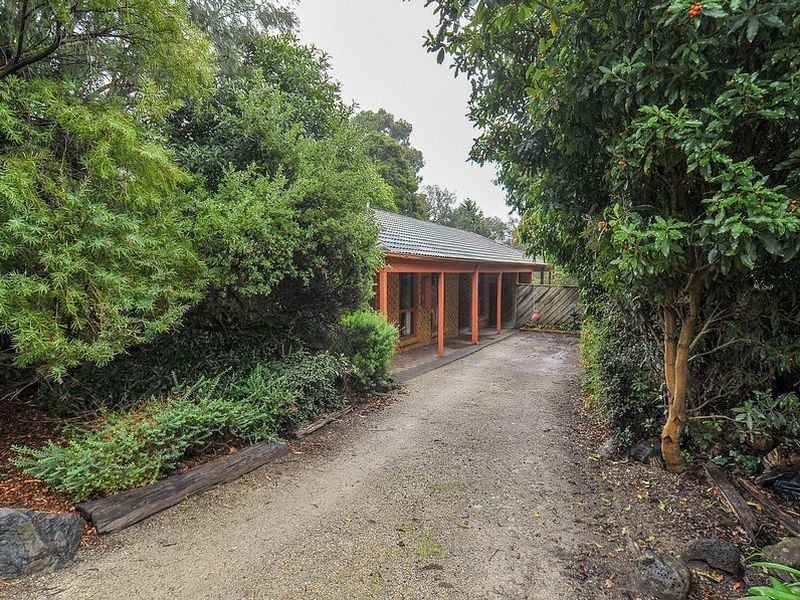 2 Winby Court, The Basin VIC 3154