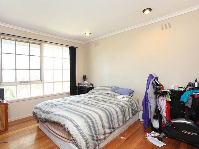 42 Robertson Crescent, Boronia VIC 3155