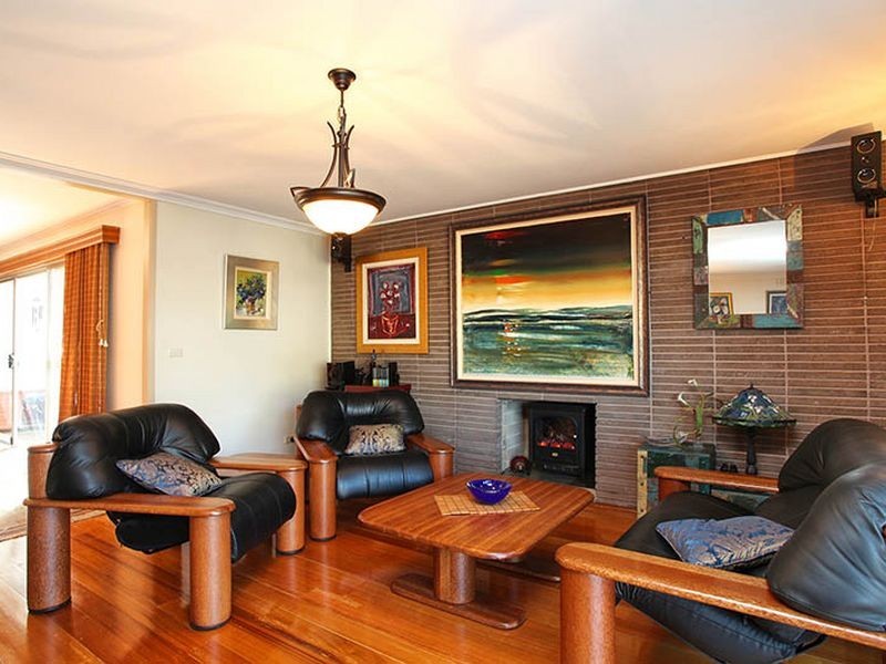 2 Saxby Court, Wantirna South VIC 3152