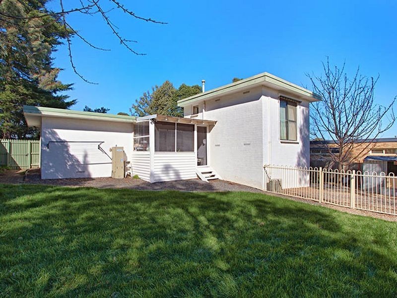 2 Saxby Court, Wantirna South VIC 3152