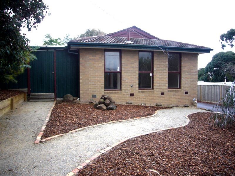 34 Army Road, Boronia VIC 3155