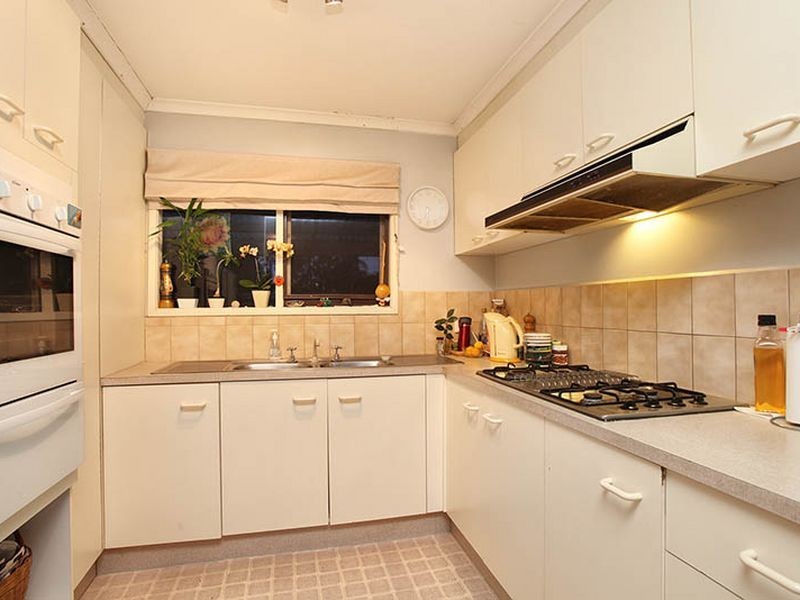 2 Bibury Court, Kilsyth VIC 3137