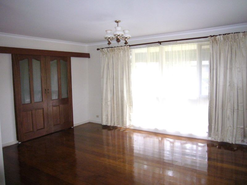 39 Bunnett Road, Knoxfield VIC 3180