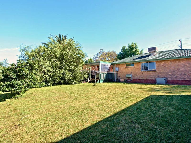 42 Cinerea Avenue, Ferntree Gully VIC 3156