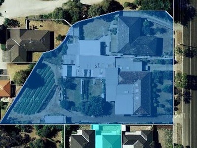 13-15 Kathryn Road, Knoxfield VIC 3180