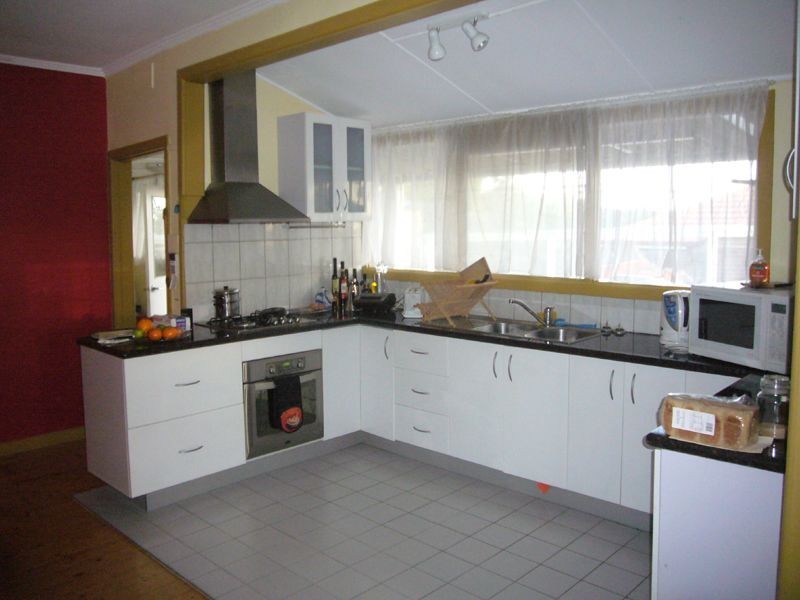 2 George Street, Ferntree Gully VIC 3156