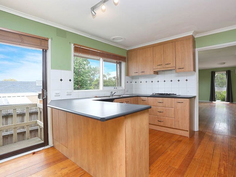 35 Sherman Drive, Bayswater North VIC 3153