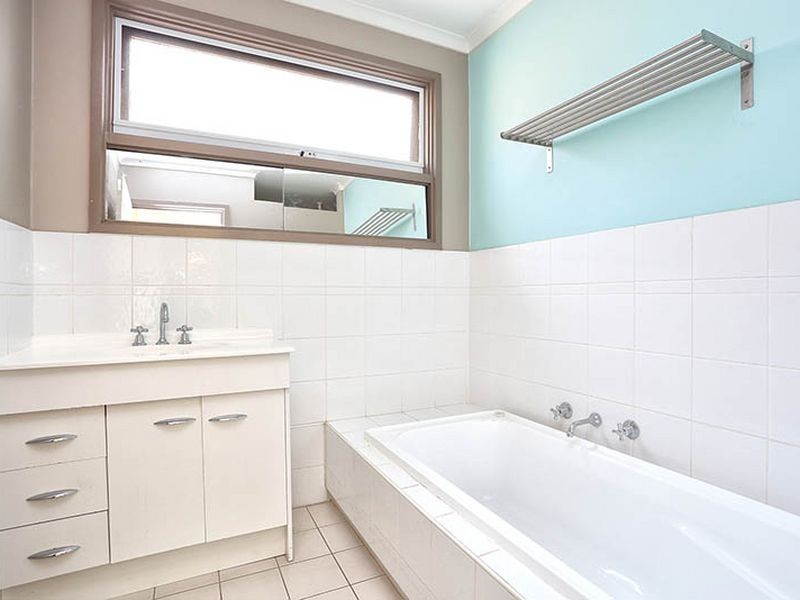 35 Sherman Drive, Bayswater North VIC 3153