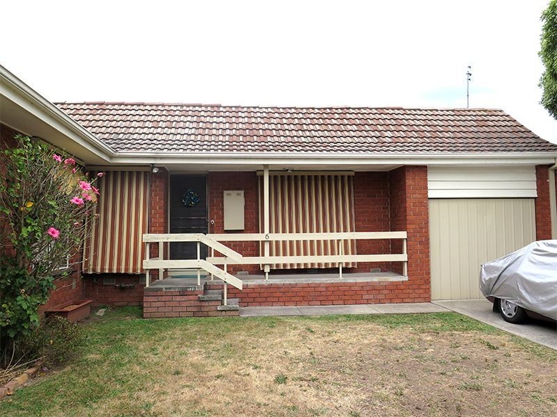 6/10 Lording Street, Ferntree Gully VIC 3156