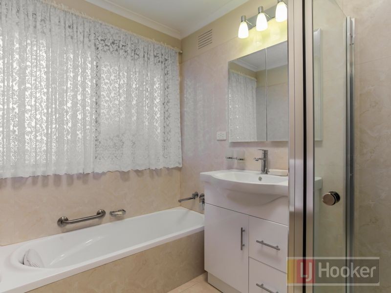 13 Baranbali Drive, Vermont South VIC 3133