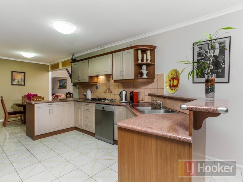 13 Baranbali Drive, Vermont South VIC 3133