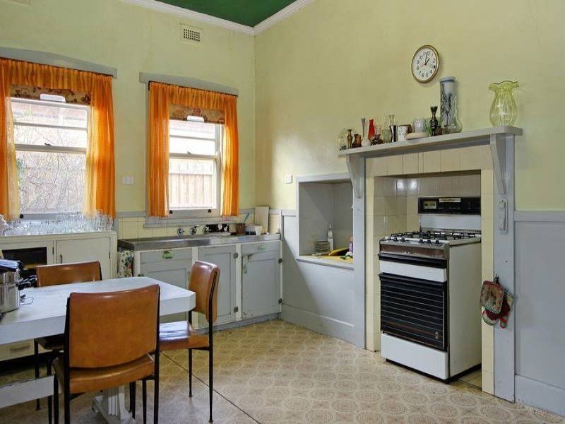 102 Warrandyte Road, Ringwood VIC 3134