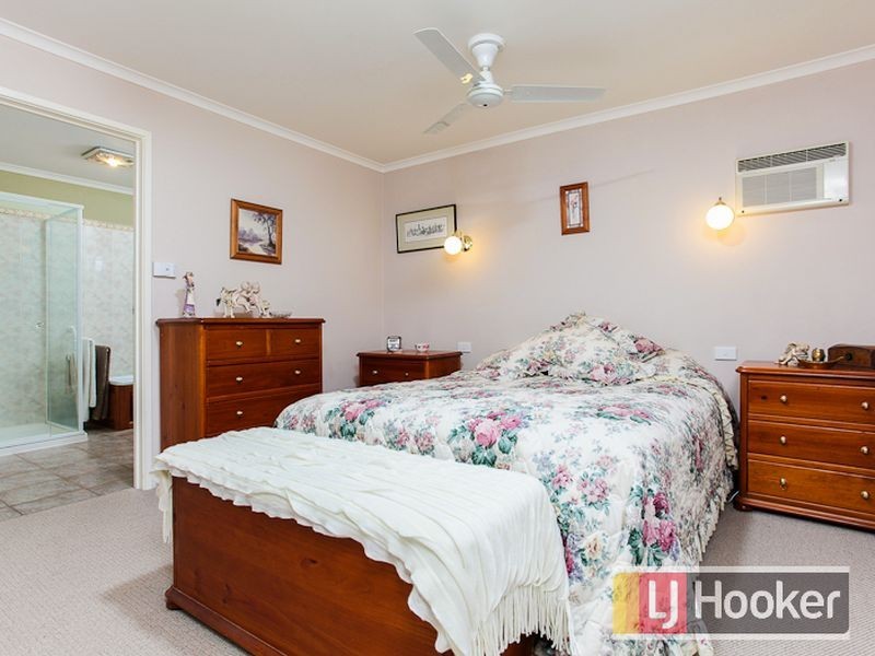 27 Warratah Avenue, The Basin VIC 3154