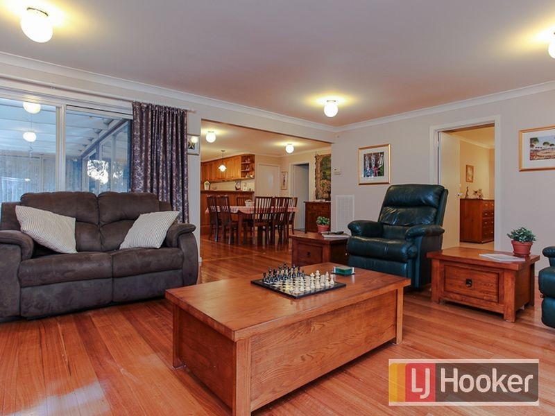 27 Warratah Avenue, The Basin VIC 3154