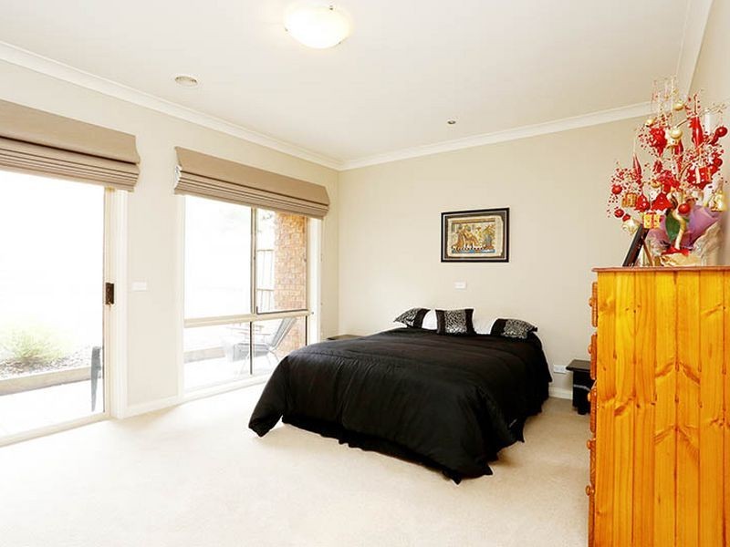 2/21 Moroney Street, Boronia VIC 3155